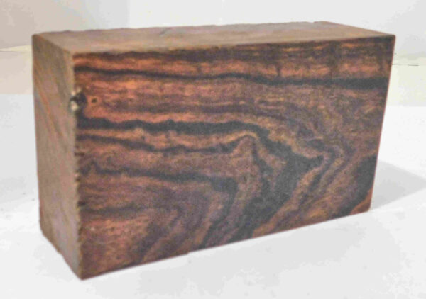 Desert Ironwood Block 5.5" x 3.1" x 1.75" (13.9 x 7.8 x 4.4 cm) Grade A+ Weighs 1lb 7oz LB409